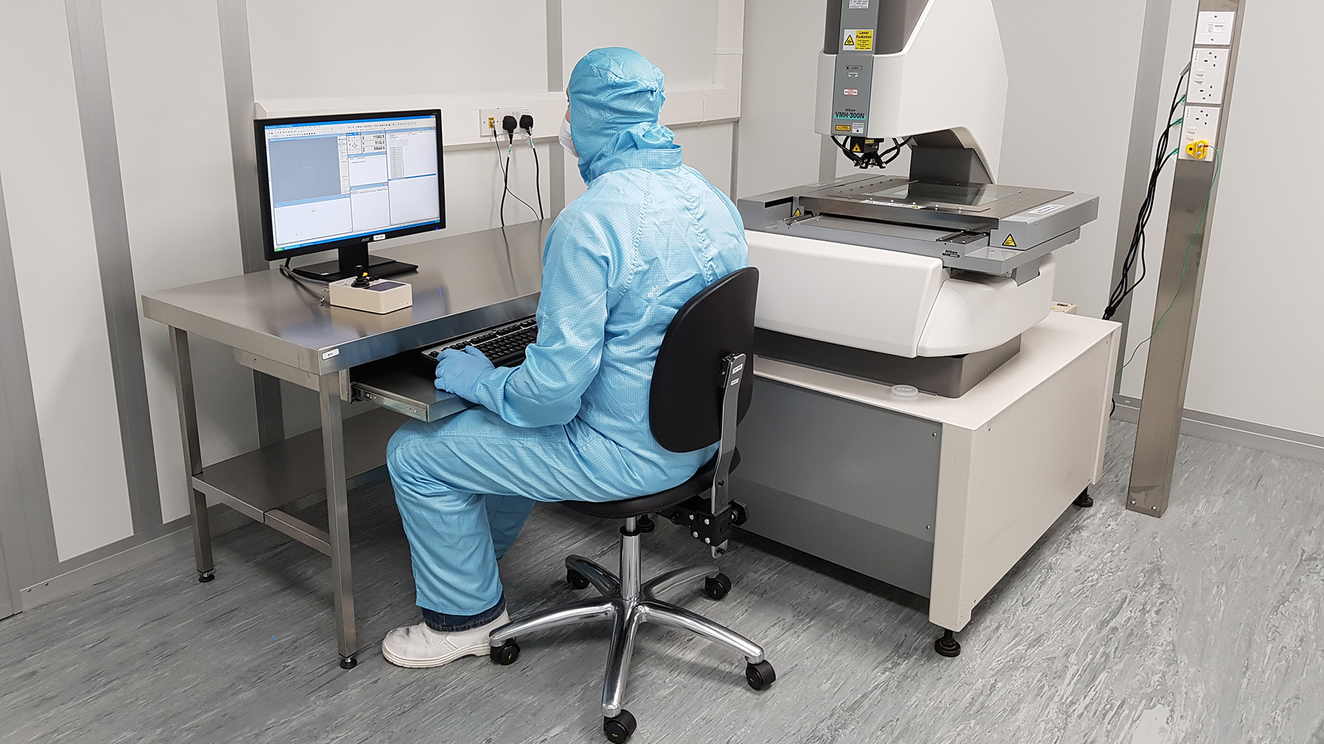Custom-Built Stainless Steel Furniture For OPTOCAP